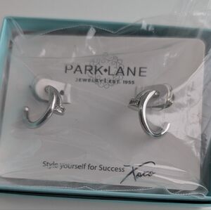 Park Lane Crest Hoops - Silver NWT